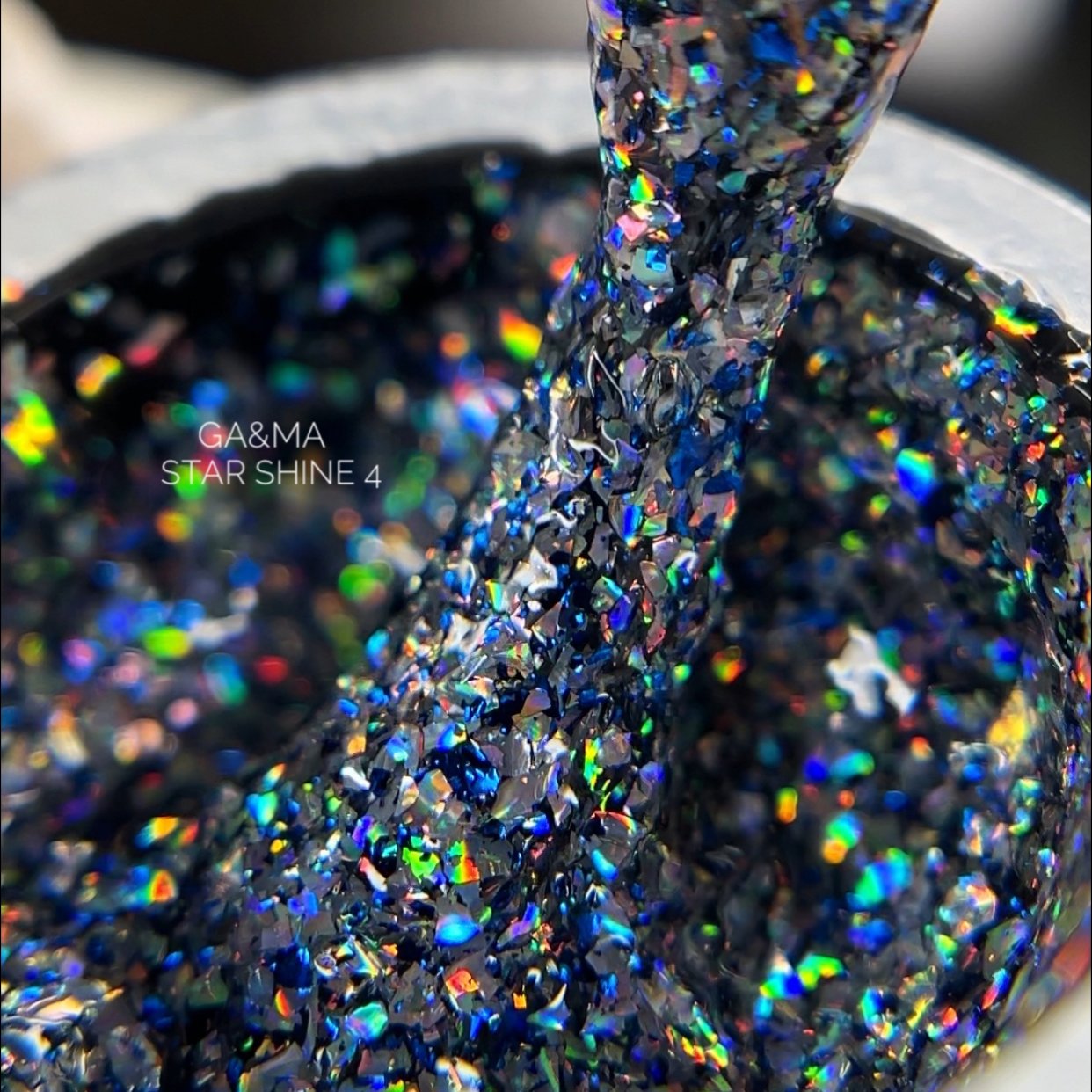 F002B5A7-908C-4559-8AED-3B34EB3F5A91 Глітерний гель GA&MA Star shine gel №4, 5 мл.